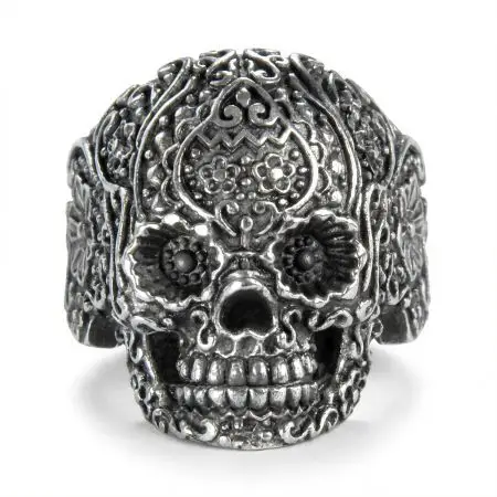Totenkopf Ring
