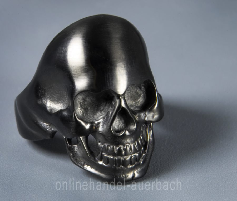 Totenkopf Ring