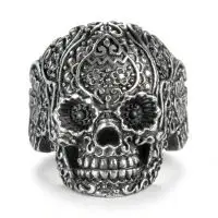 Totenkopf Ring